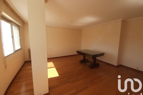 Продажа квартиры в Ла-Баньеса, Леон, Испания 1 спальня, 95м2 №185880 - фото 14