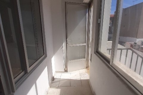 Продажа квартиры в Ла-Баньеса, Леон, Испания 1 спальня, 95м2 №185880 - фото 10