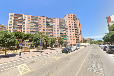 Apartment in Mataro, Barcelona, Spain 3 bedrooms, 77 sq.m. No. 191174