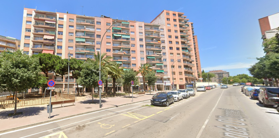 Wohnung in Mataro, Barcelona, Spanien 3 Schlafzimmer, 77 m2 Nr. 191174