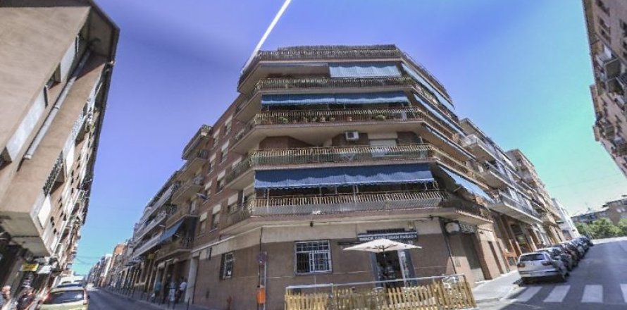 Wohnung in Terrassa, Barcelona, Spanien 3 Schlafzimmer, 119 m2 Nr. 191173