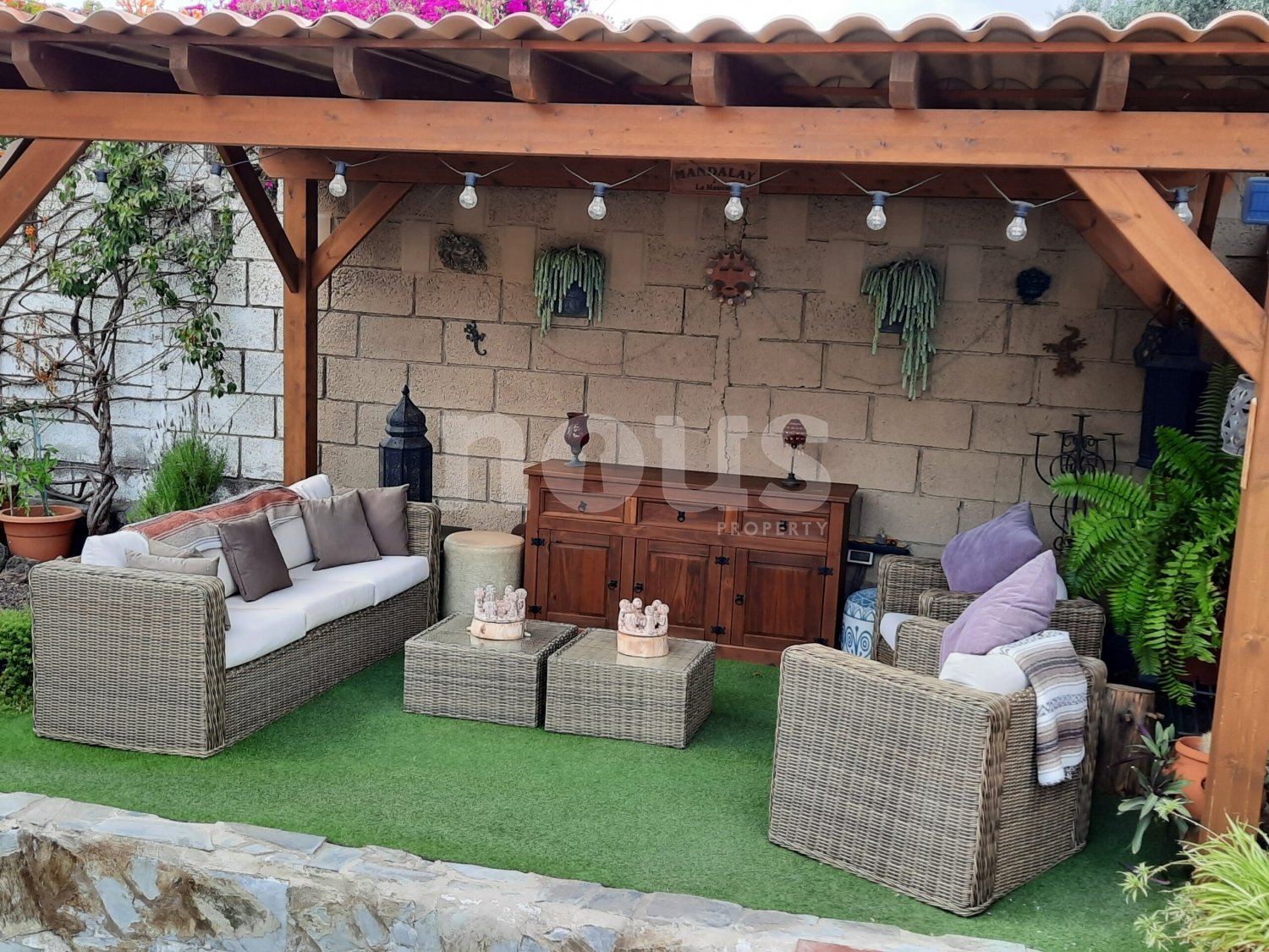 Villa en Tenerife, España 6 dormitorios, 360 m2 No. 103042