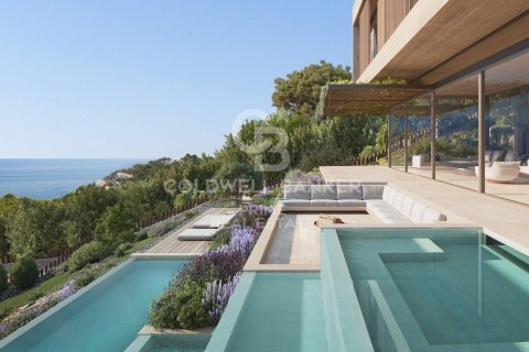 Talo myytävänä Palafrugell, Girona, Espanja, 5 makuuhuonetta, 445 m2 No. 160331 - kuva 2