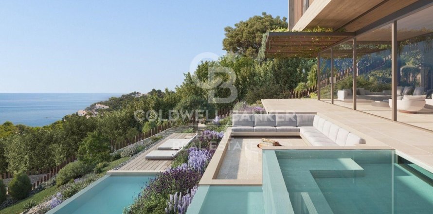 House in Palafrugell, Girona, Spain 3 bedrooms, 396 sq.m. No. 160332