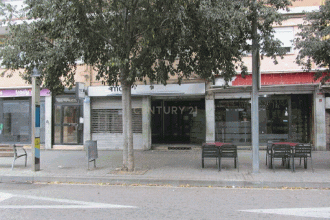 Commercial property à vendre à Ripollet, Barcelona, Espagne, 1 chambre, 207 m2 No. 178251 - photo 3