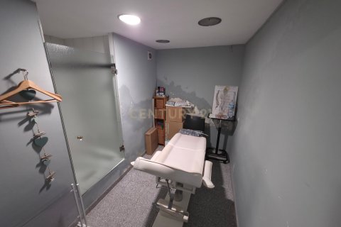 Office à vendre à Barcelona, Espagne, 82 m2 No. 178254 - photo 6