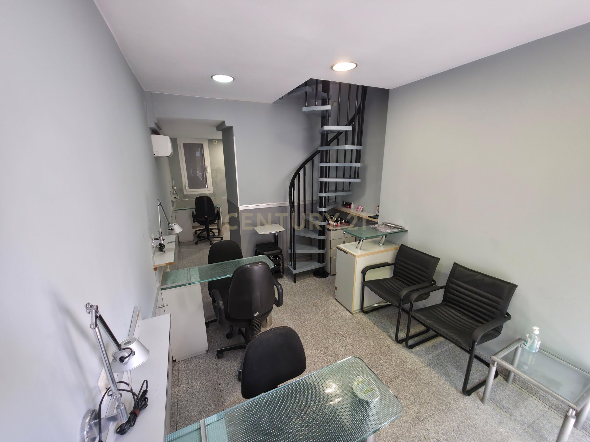 Liikekiinteistö Barcelona, Espanja 82 m2 No. 178254