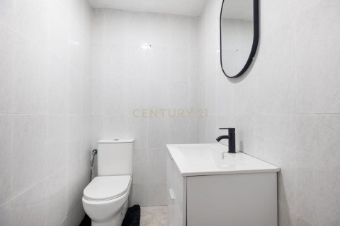 Apartamento en venta en Sabadell, Barcelona, España 3 dormitorios, 95.62 m2 No. 178256 - foto 26