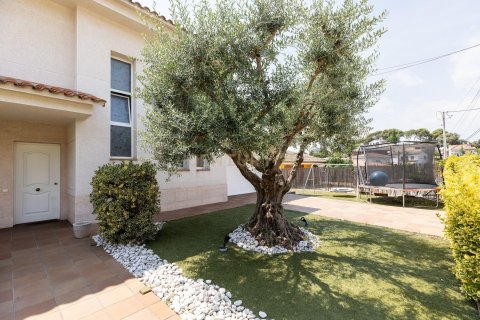 Сasa en venta en Llica D'amunt, Barcelona, España 4 dormitorios, 302 m2 No. 178255 - foto 4