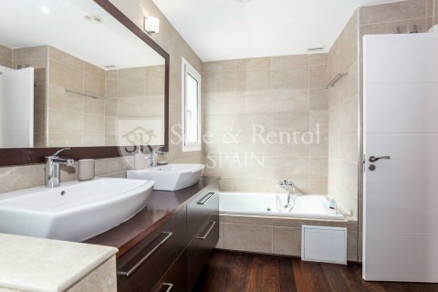 Māja pārdošanā Gava, Barcelona, Spānijā 6 istabas, 446 m2 Nr. 166650 - attēls 23