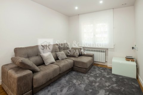 Māja pārdošanā Gava, Barcelona, Spānijā 6 istabas, 446 m2 Nr. 166650 - attēls 16