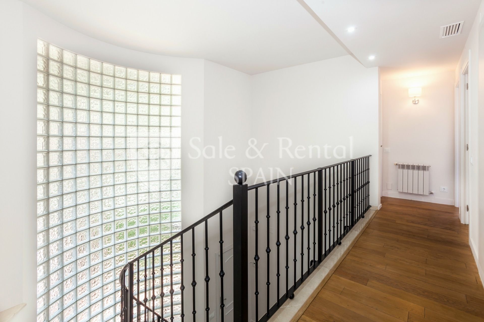 House in Gava, Barcelona, Spain 6 bedrooms, 446 sq.m. No. 166650