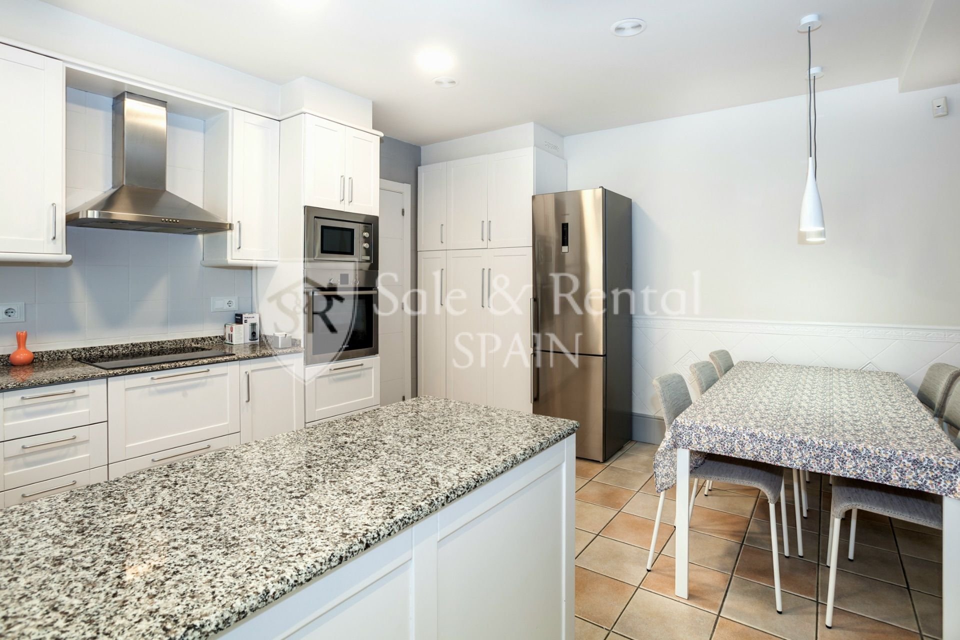 House in Gava, Barcelona, Spain 6 bedrooms, 446 sq.m. No. 166650