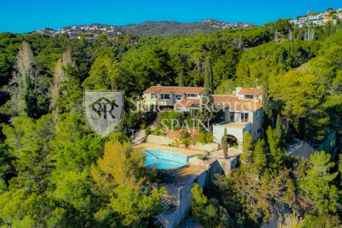 Māja Lloret de Mar, Girona, Spānijā 1 istaba, 743 m2 Nr. 166651