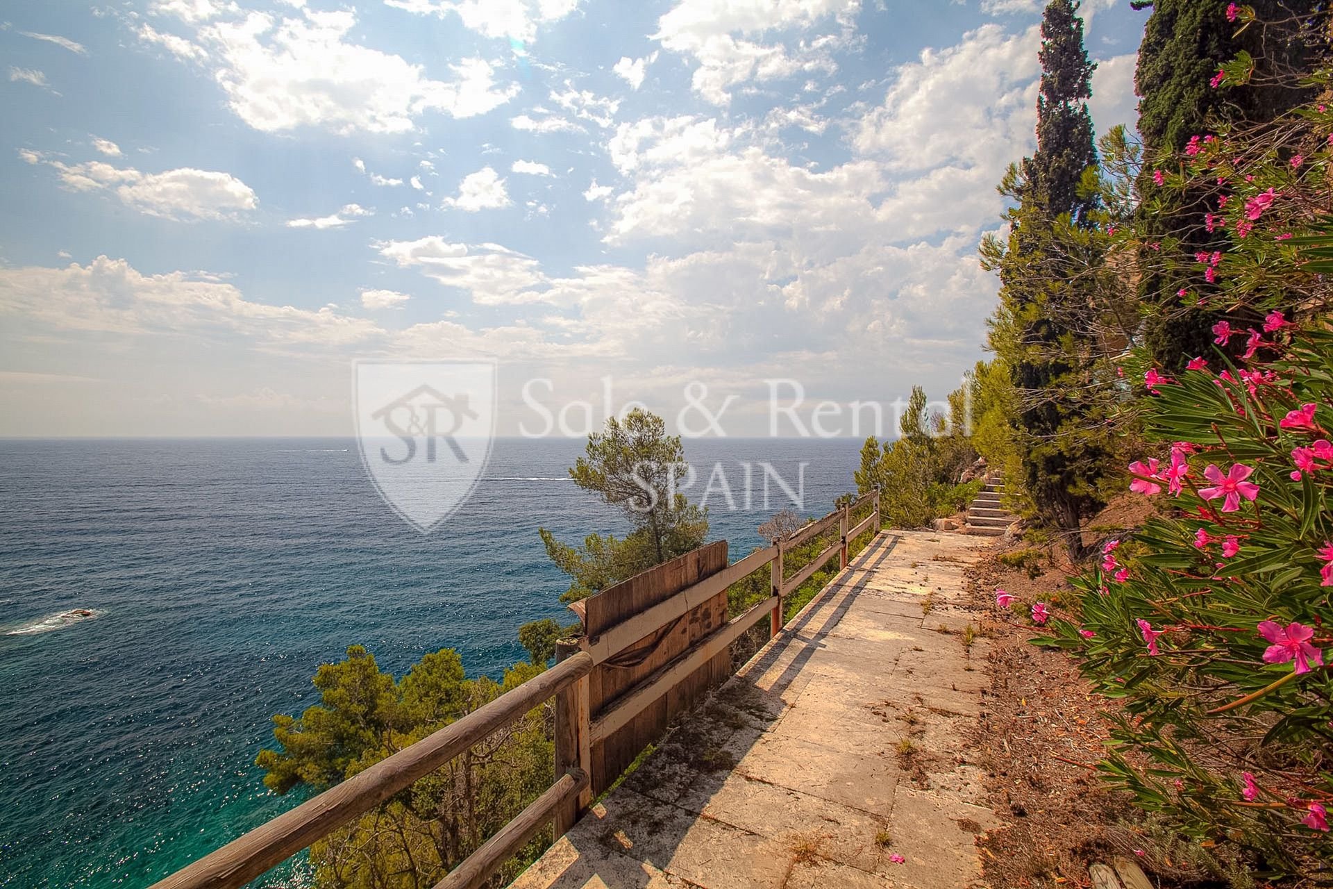 Hus i Lloret de Mar, Girona, Spanien 1 sovrum, 743 kvm. Nr. 166651