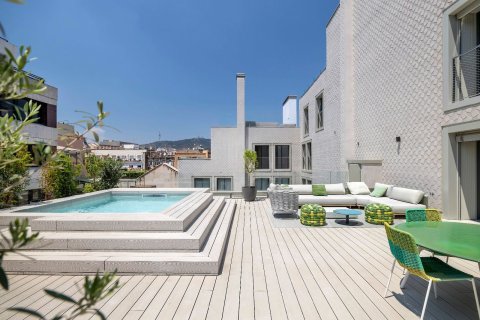 Продажа квартиры в Барселона, Испания 1 спальня, 82м2 №166645 - фото 3