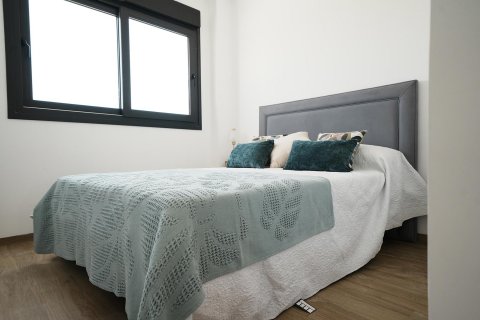Bungalow till salu Finestrat, Alicante, Spanien 3 sovrum, 86 kvm. Nr. 76985 - foto 16