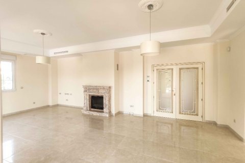 Villa for sale Cabo Roig, Alicante, Spain 6 bedrooms, 500 sq.m. No. 113924 - photo 8