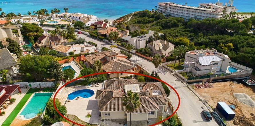 Villa Dehesa De Campoamor, Alicante, Espagne 4 chambres, 350 m2 No. 113925