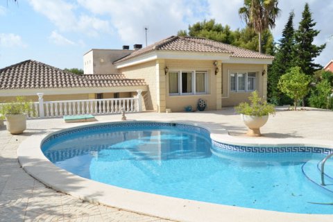 Villa à vendre Dehesa De Campoamor, Alicante, Espagne, 4 chambres, 350 m2 No. 113925 - photo 2