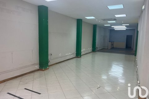 Commercial property in Leon, Spain 130 sq.m. No. 185682