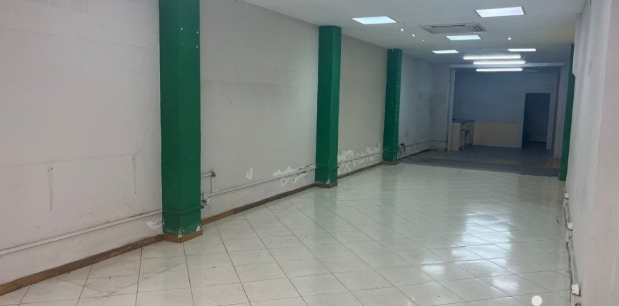 Commercial property in Leon, Spain 130 sq.m. No. 185682