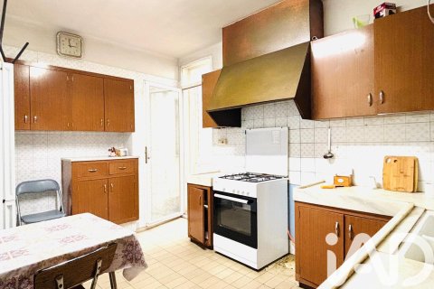 House for sale in Lleida, Spain 6 bedrooms, 846 sq.m. No. 185685 - photo 17