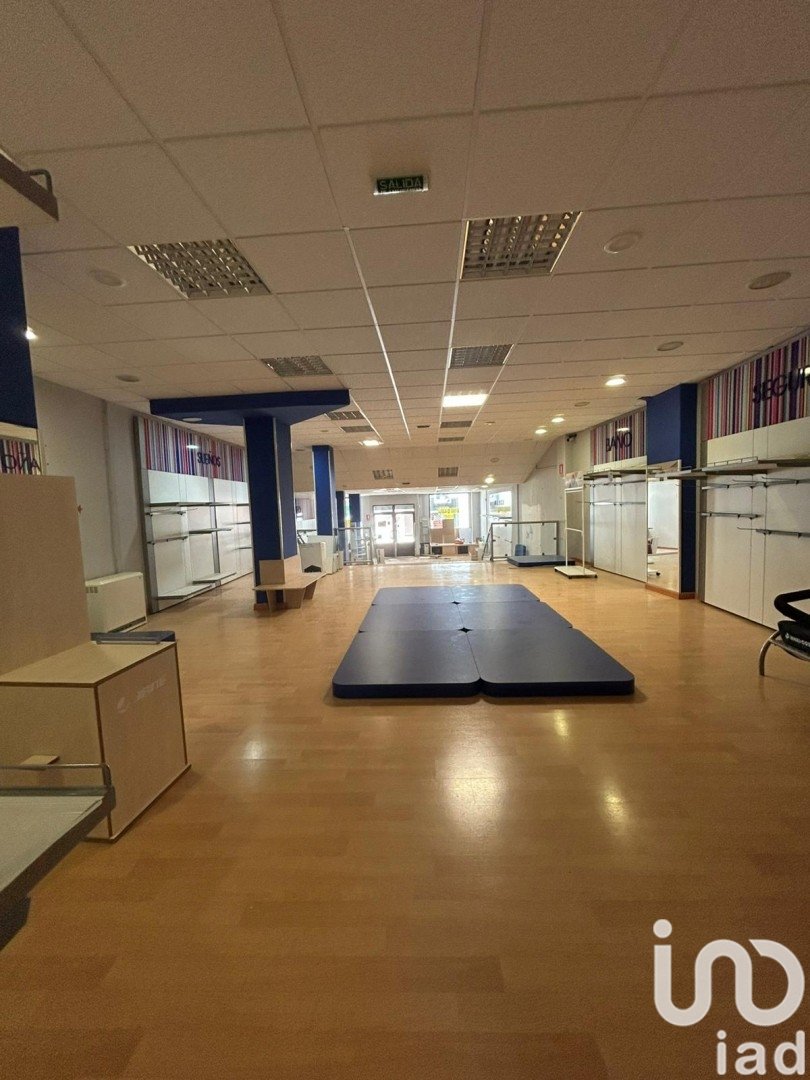 Propiedad comercial en Béjar, Salamanca, España 200 m2 No. 185687