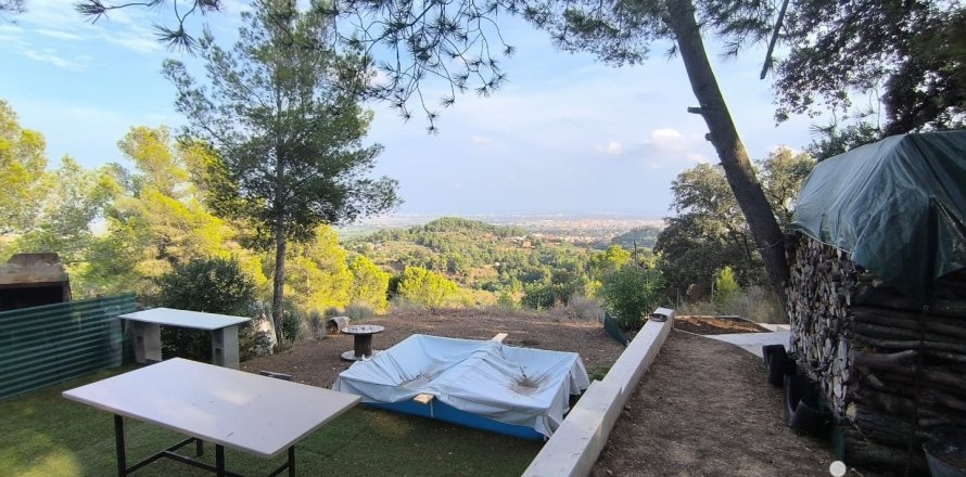 Land plot à Castellvell del Camp, Tarragona, Espagne 2462 m2 No. 185688