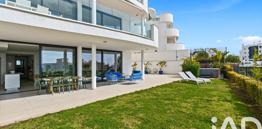 Huoneisto Fuengirola, Malaga, Espanja 3 makuuhuonetta, 350 m2 No. 172090