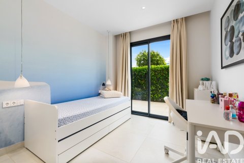 Huoneisto vuokrattavana Fuengirola, Malaga, Espanja, 3 makuuhuonetta, 350 m2 No. 172090 - kuva 11