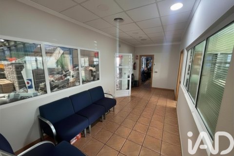 Liikekiinteistö vuokrattavana Orihuela, Alicante, Espanja , 1402 m2 No. 172086 - kuva 4