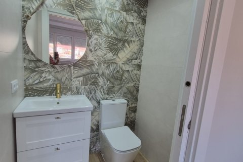 Huoneisto vuokrattavana Leon, Espanja, 2 makuuhuonetta, 80 m2 No. 172089 - kuva 15
