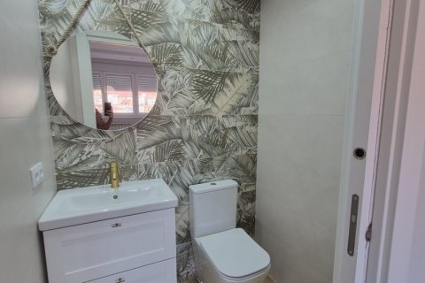 Huoneisto vuokrattavana Leon, Espanja, 2 makuuhuonetta, 80 m2 No. 172089 - kuva 14