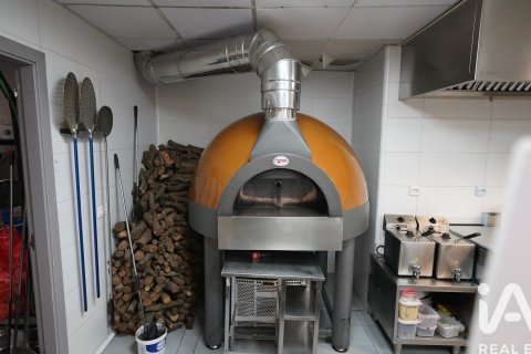 Kahvila / Ravintola vuokrattavana Valladolid, Espanja , 160 m2 No. 172087 - kuva 7