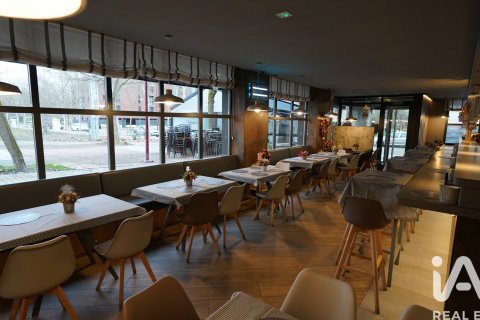 Kahvila / Ravintola vuokrattavana Valladolid, Espanja , 160 m2 No. 172087 - kuva 11