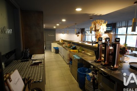 Kahvila / Ravintola vuokrattavana Valladolid, Espanja , 160 m2 No. 172087 - kuva 9