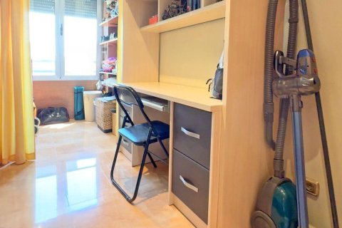 Appartamento in vendita a Alicante, Spagna 4 camere da letto, 108 mq. N° 181772 - foto 19