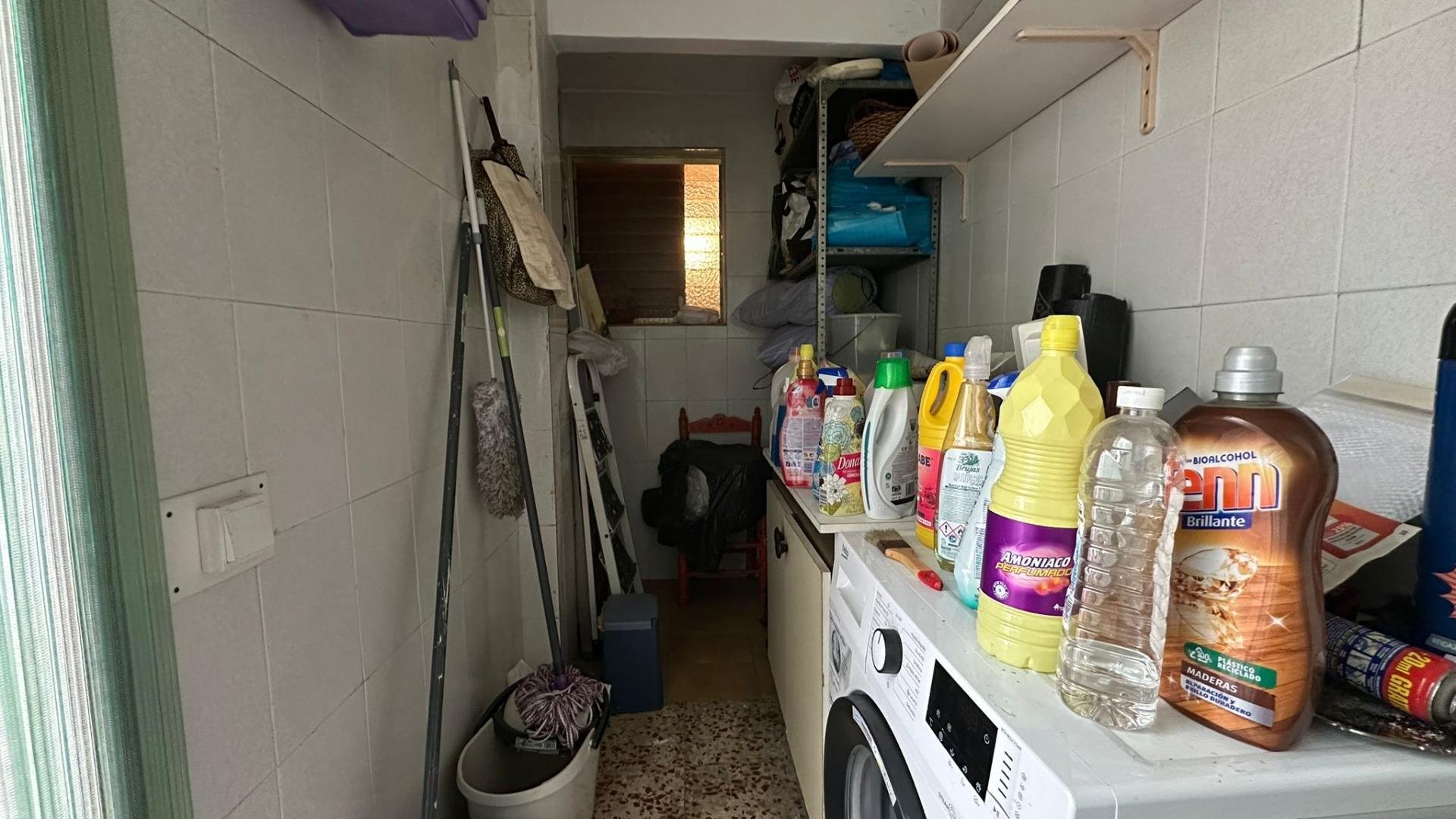 Huoneisto Torrevieja, Alicante, Espanja 4 makuuhuonetta, 101 m2 No. 155620