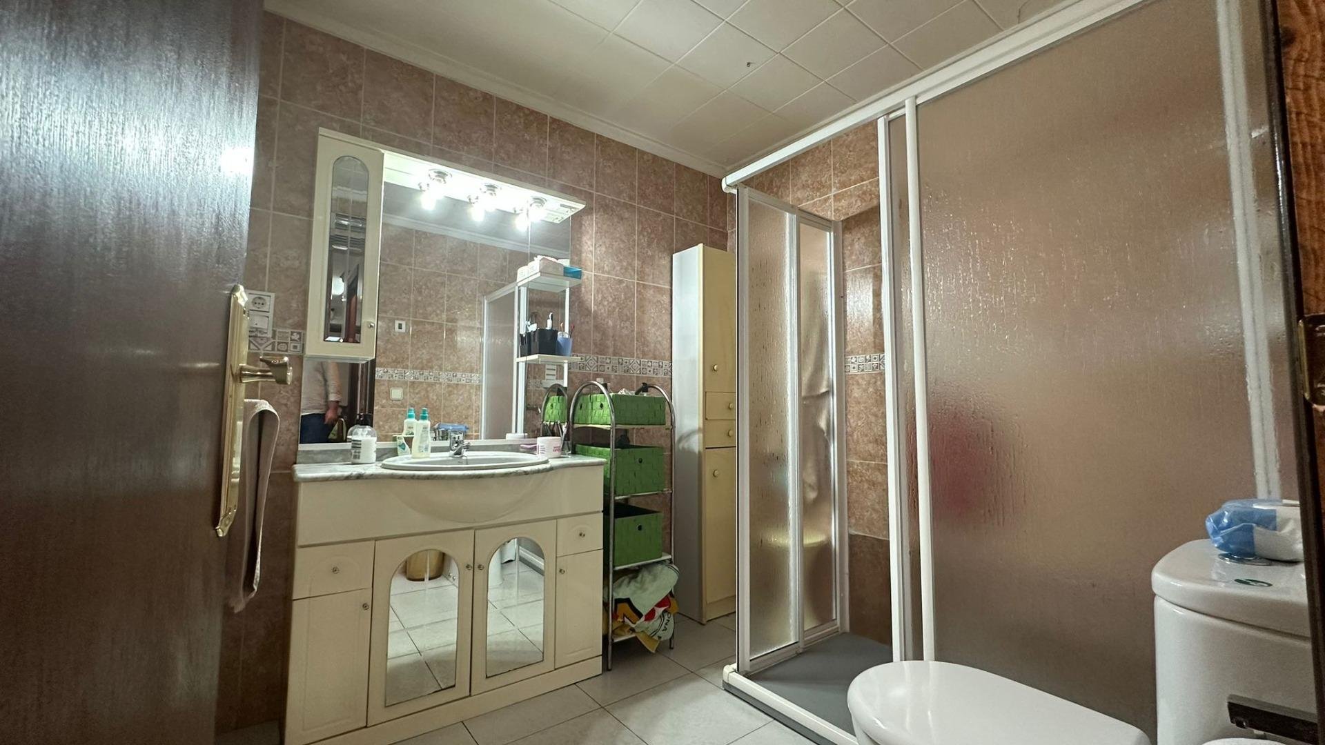 Huoneisto Torrevieja, Alicante, Espanja 4 makuuhuonetta, 101 m2 No. 155620