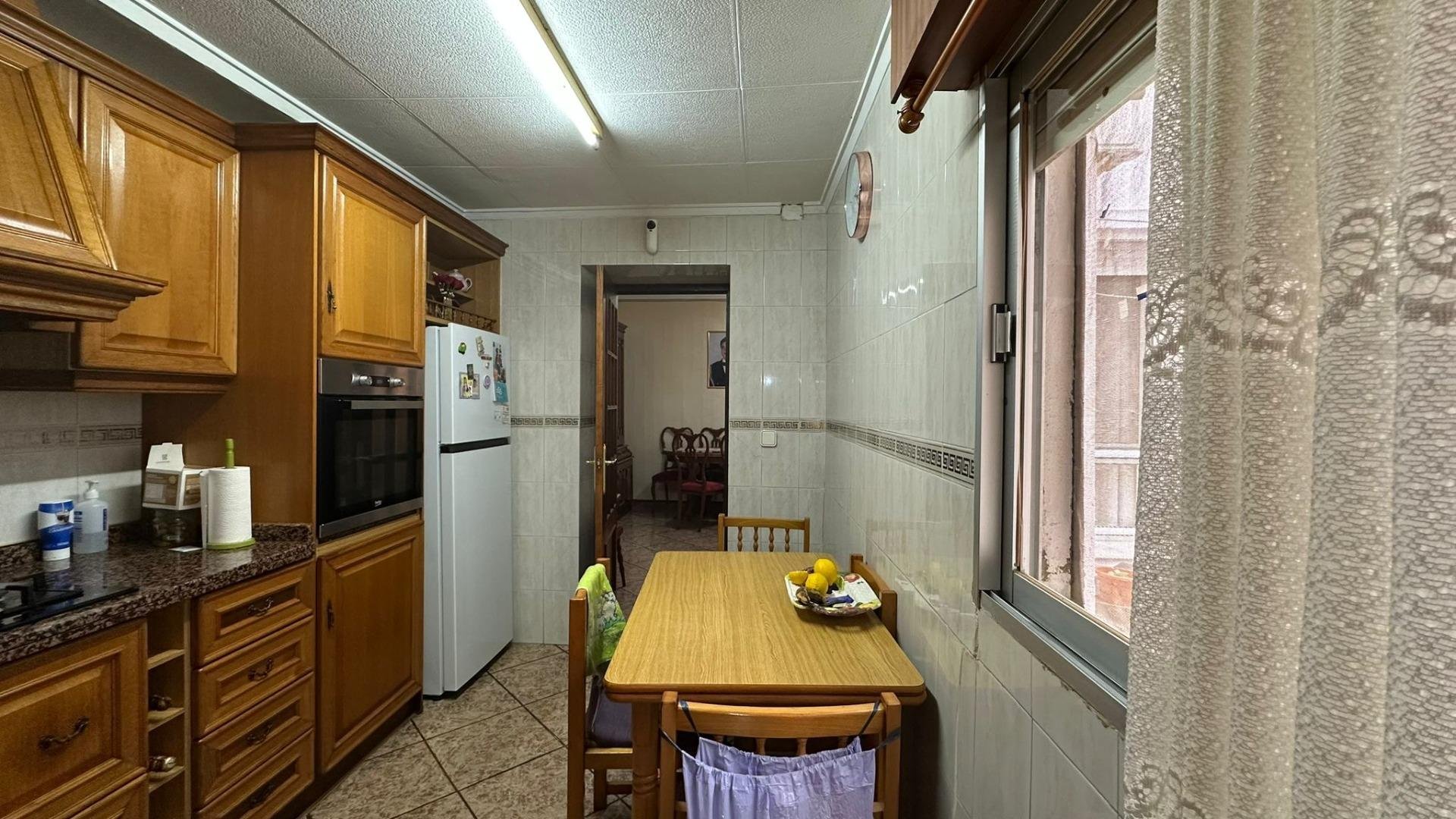 Huoneisto Torrevieja, Alicante, Espanja 4 makuuhuonetta, 101 m2 No. 155620