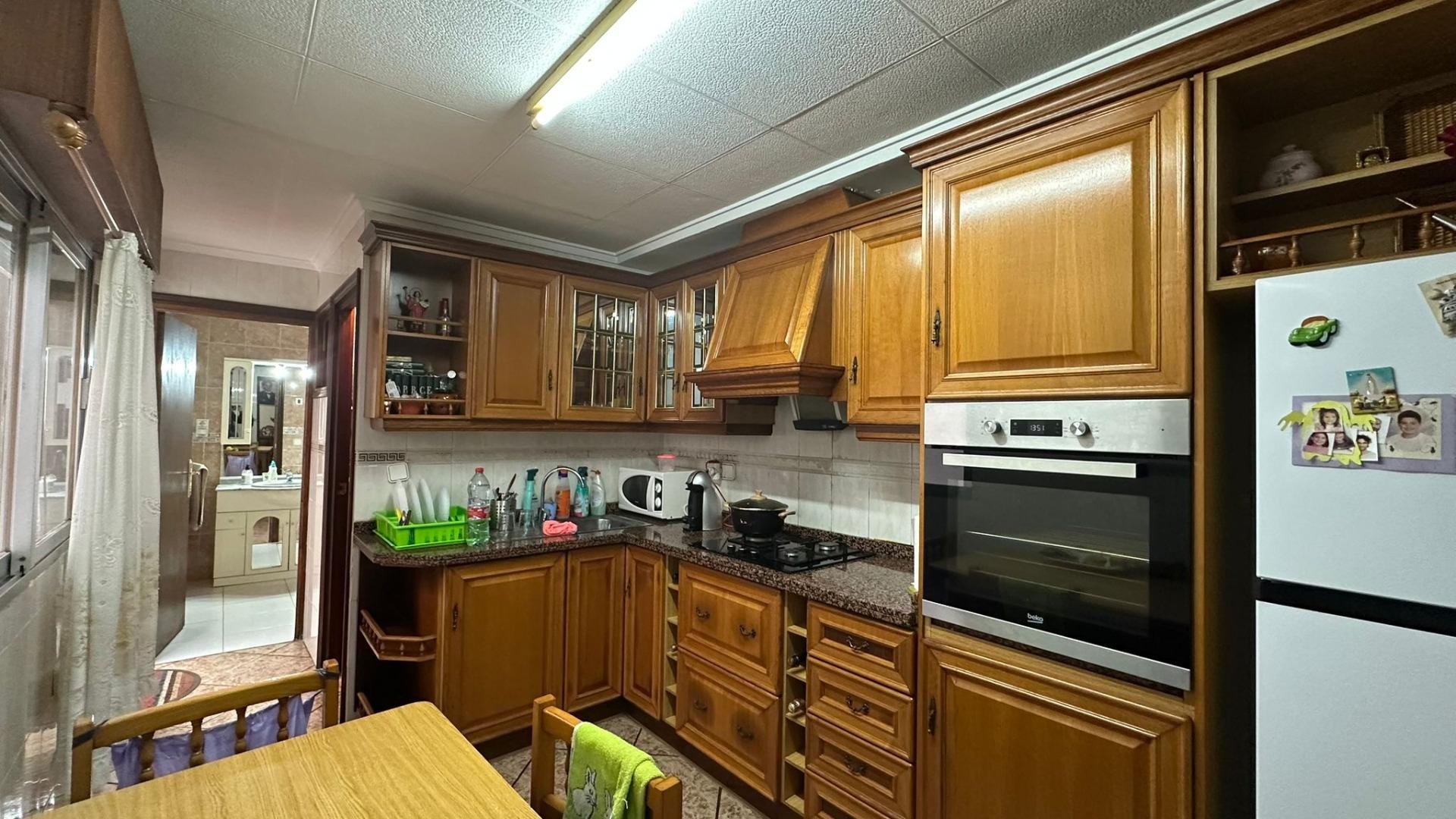 Huoneisto Torrevieja, Alicante, Espanja 4 makuuhuonetta, 101 m2 No. 155620