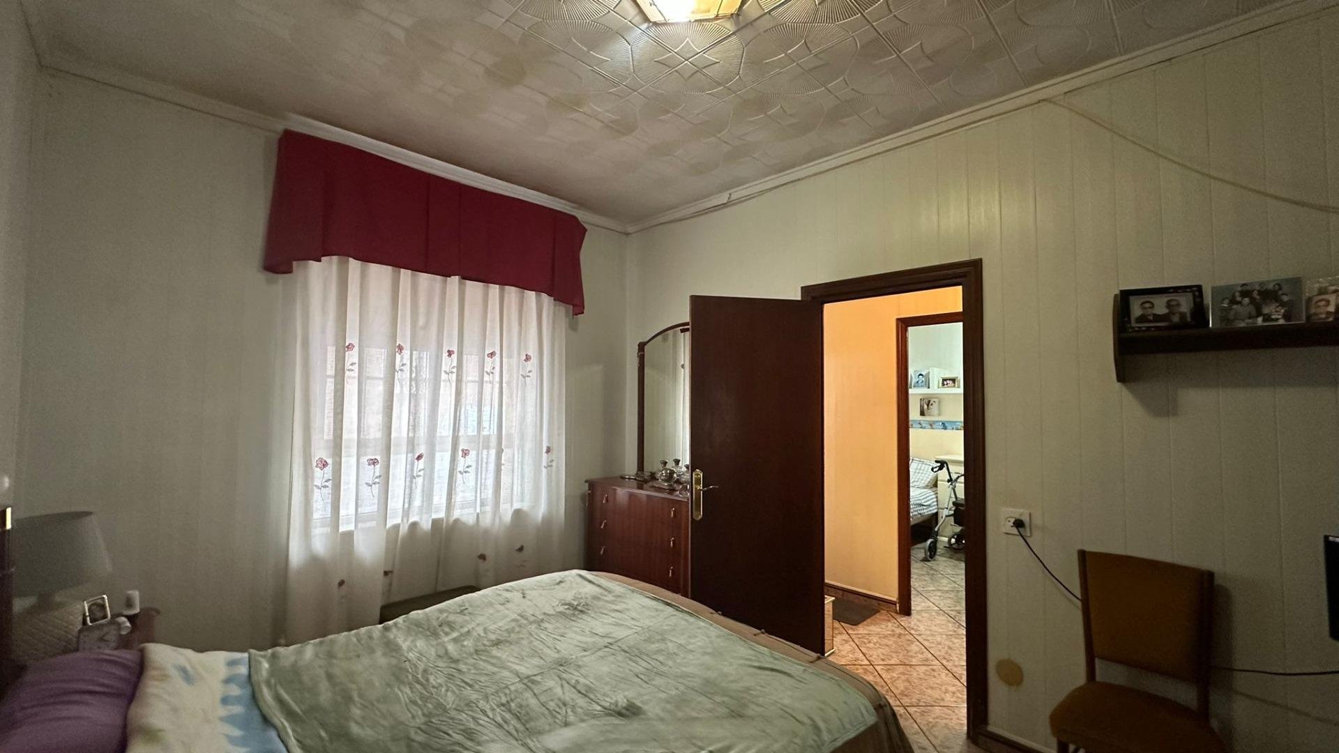 Huoneisto Torrevieja, Alicante, Espanja 4 makuuhuonetta, 101 m2 No. 155620