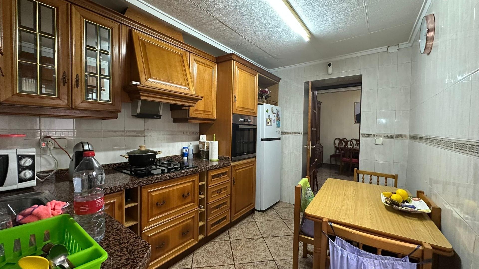 Huoneisto Torrevieja, Alicante, Espanja 4 makuuhuonetta, 101 m2 No. 155620
