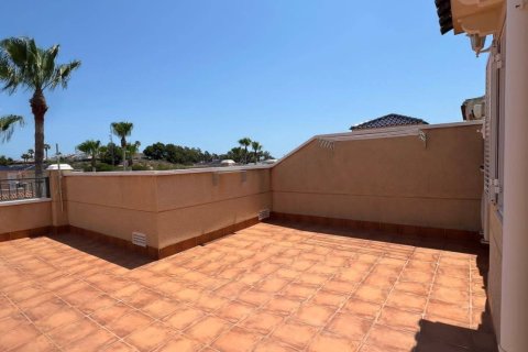 Apartamento en venta en Pilar de la Horadada, Alicante, España 2 dormitorios, 63 m2 No. 155619 - foto 18