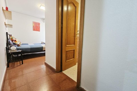 Apartment à vendre à Torrevieja, Alicante, Espagne, 3 chambres, 126 m2 No. 155625 - photo 2