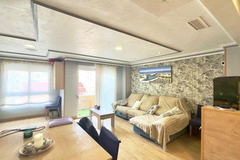 Wohnung in Torrevieja, Alicante, Spanien 4 Schlafzimmer, 120 m2 Nr. 155622