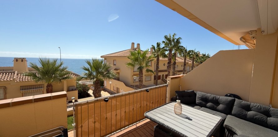 Casa adosada Alicante, España 3 dormitorios, 99 m2 No. 137841