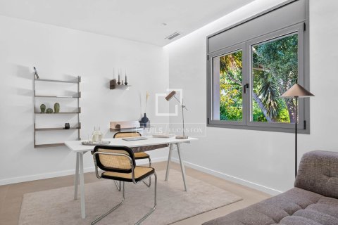 Villa zum Verkauf in El Masnou, Barcelona, Spanien 6 Schlafzimmer, 540 m2 Nr. 164875 - Foto 15