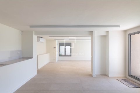 Villa for sale in El Masnou, Barcelona, Spain 6 bedrooms, 499 sq.m. No. 164875 - photo 19